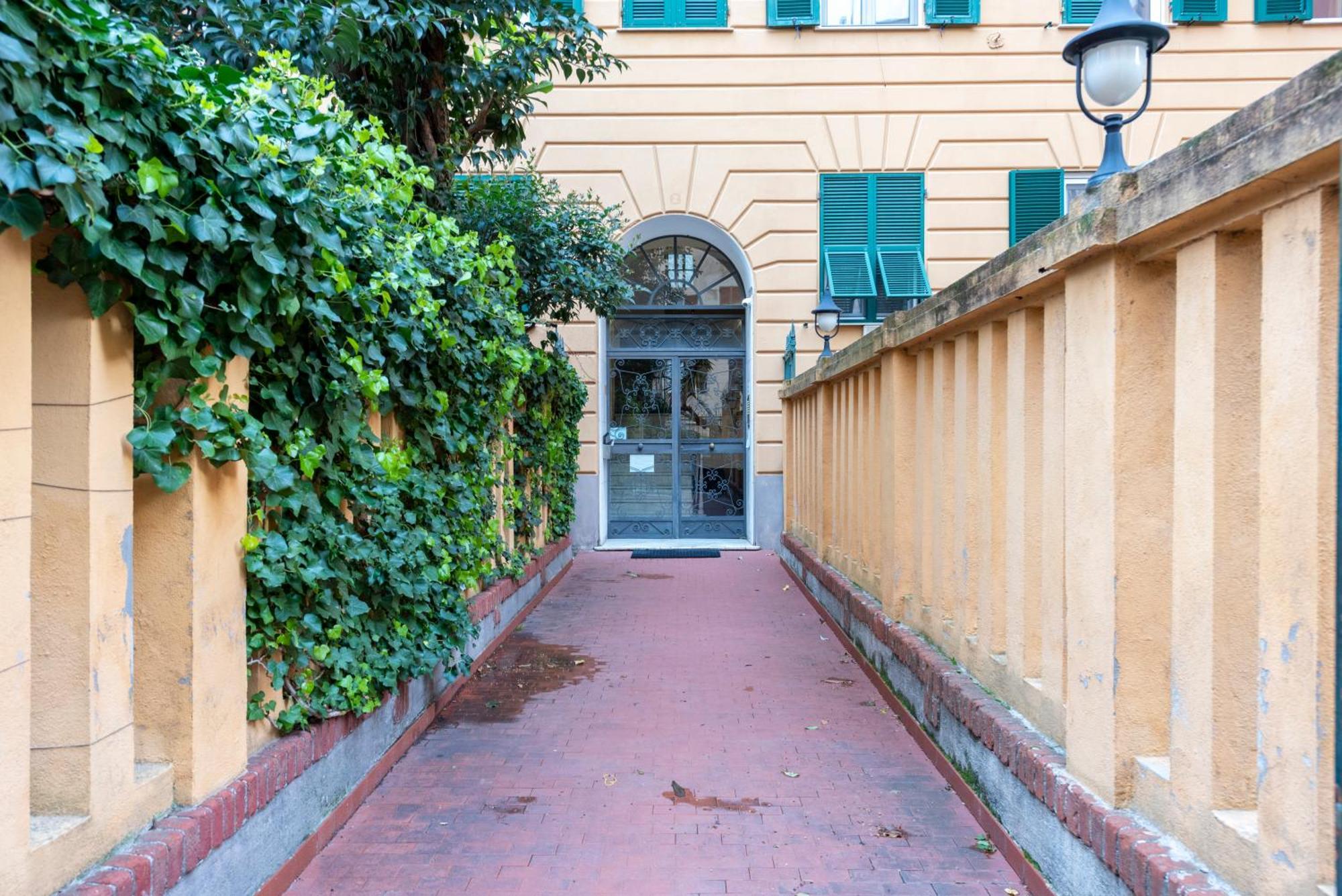 Joivy Family Friendly Apt For 6, Near Royal Palace Museum Genoa Bagian luar foto