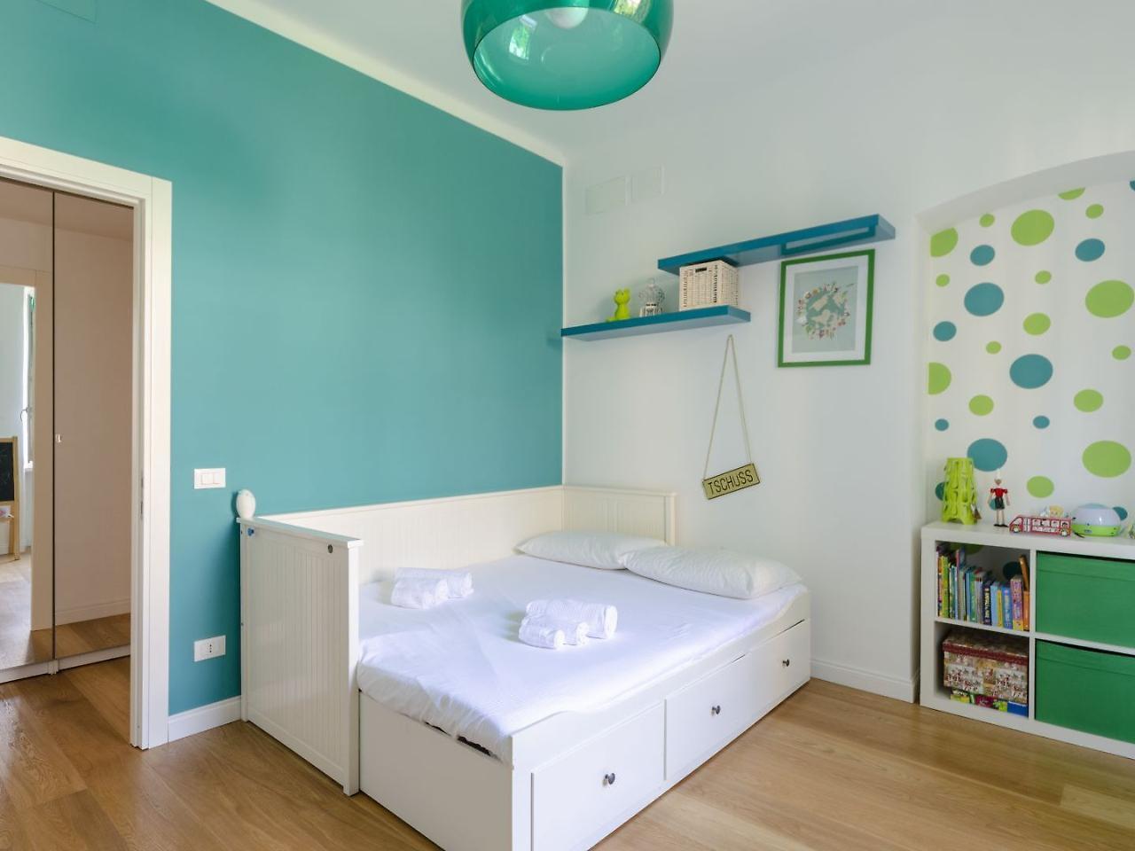 Joivy Family Friendly Apt For 6, Near Royal Palace Museum Genoa Bagian luar foto