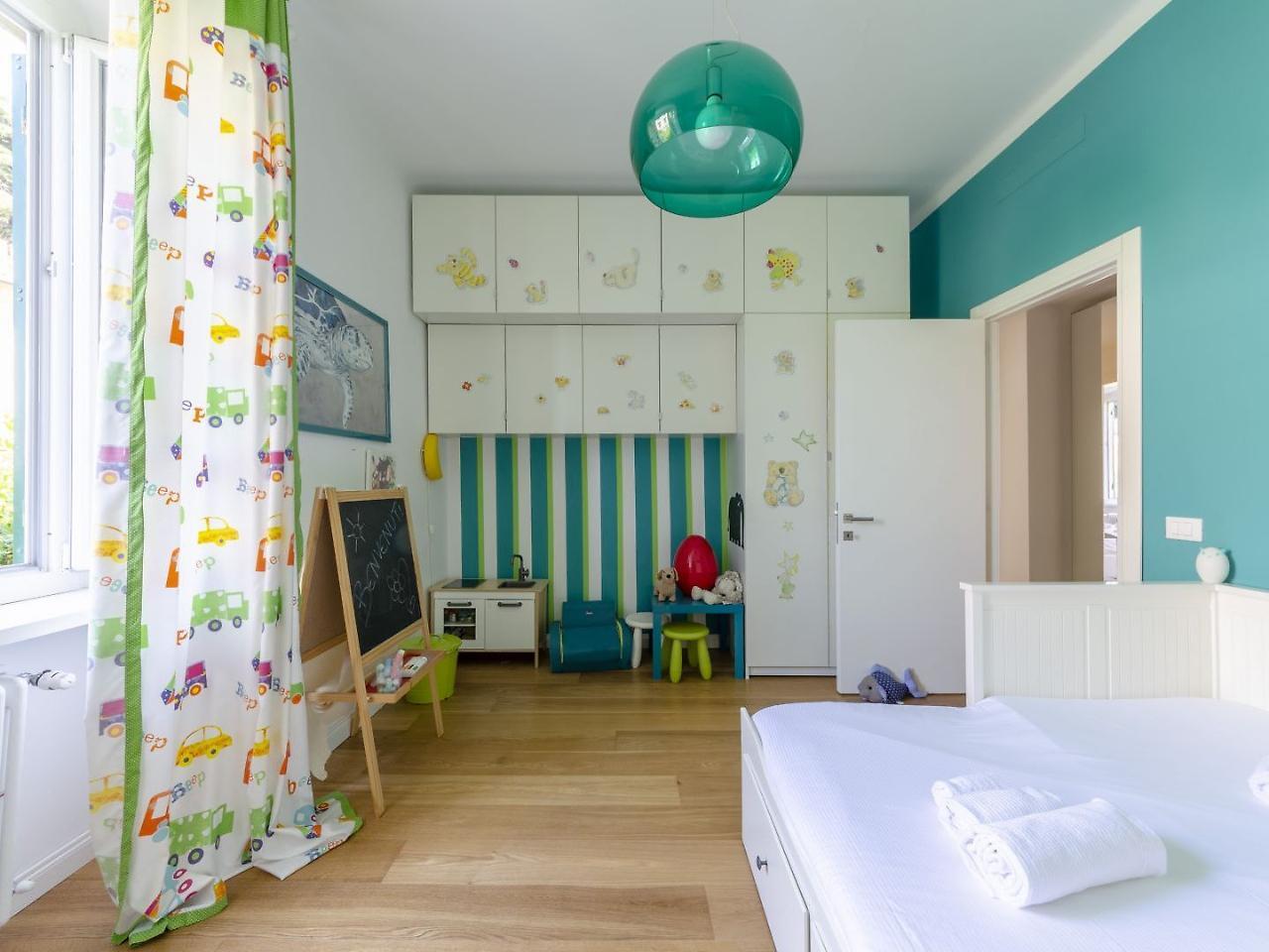 Joivy Family Friendly Apt For 6, Near Royal Palace Museum Genoa Bagian luar foto